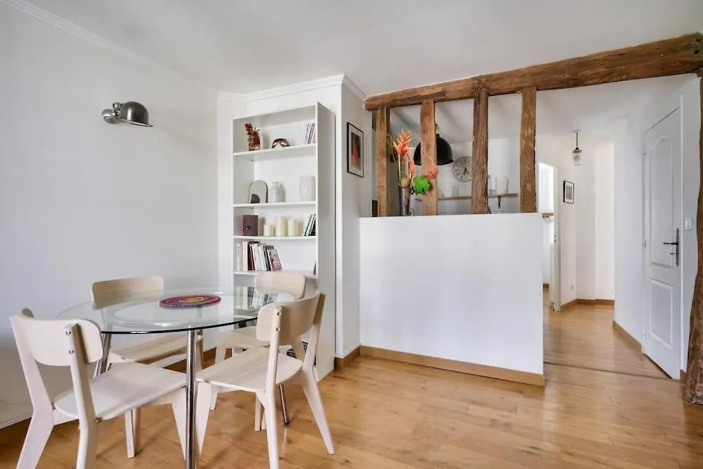 Superbe T2 Avec Balcon Proche Du Musee De La Vie Romantique Apartamento *